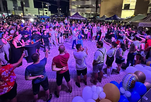 oktoberfest stein holding contest